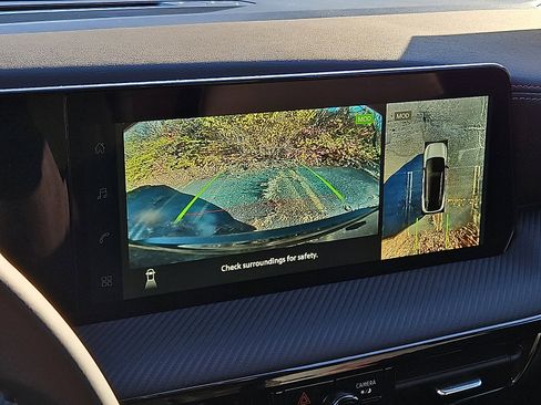 New 2026 Nissan Kicks SR image 14