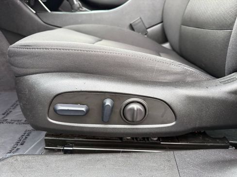 Used 2023 Chevrolet Malibu LT w/ Driver Confidence Package FWD image 8