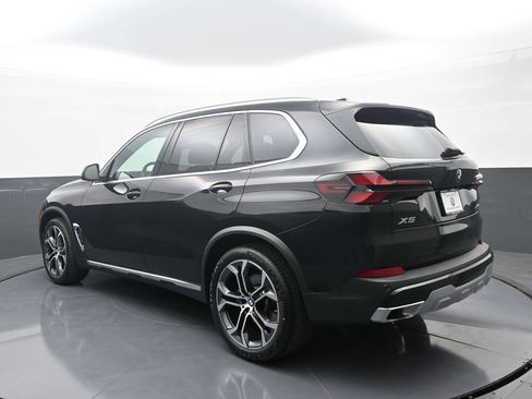 Used 2026 BMW X5 xDrive40i AWD/4WD image 5