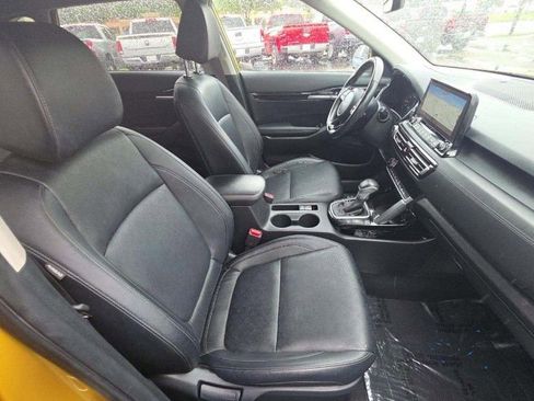 Used 2022 Kia Seltos SX w/ Sunroof Package AWD/4WD image 9