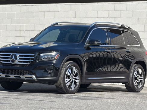 Certified 2024 Mercedes-Benz GLB 250 image 8