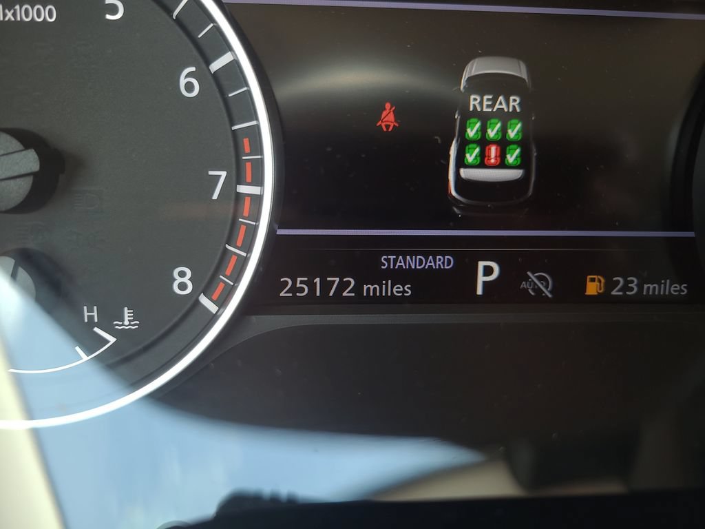 Certified 2025 Nissan Pathfinder SL FWD image 31