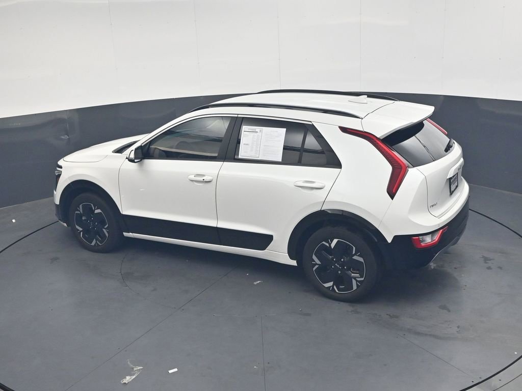 Used 2024 Kia Niro Wind FWD image 30