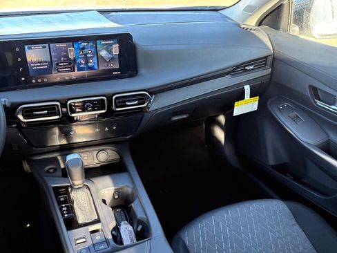 New 2026 Nissan Sentra SV FWD image 11