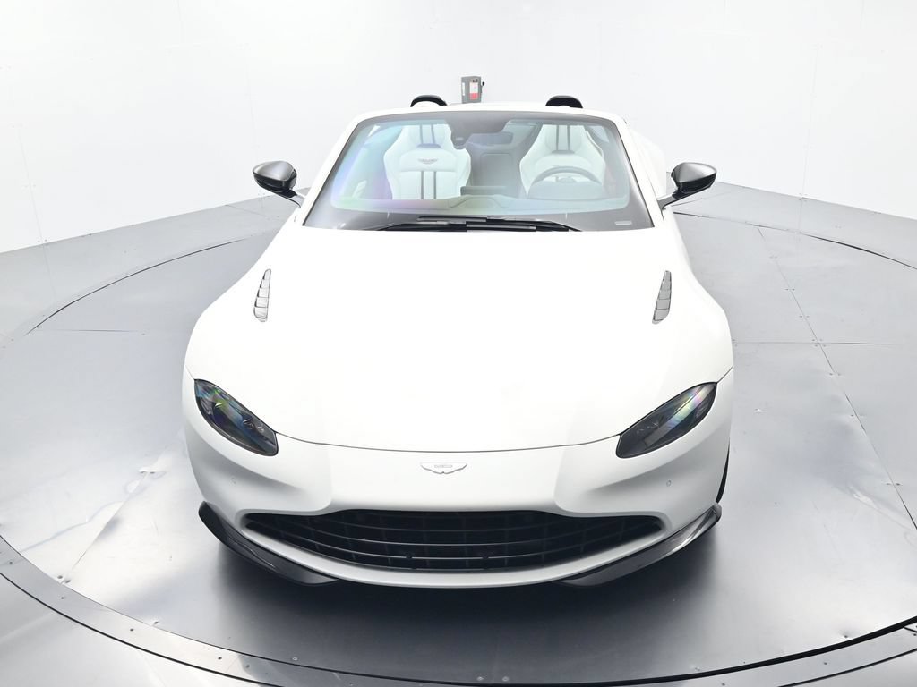 Used 2023 Aston Martin V8 Vantage Roadster RWD image 47