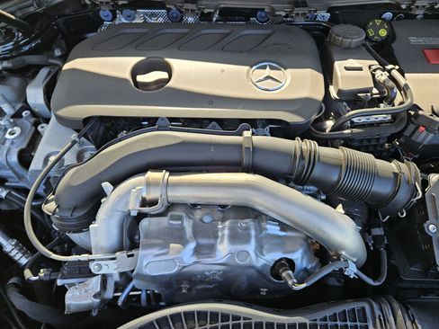 Certified 2025 Mercedes-Benz GLA 250 GLA 250 image 31