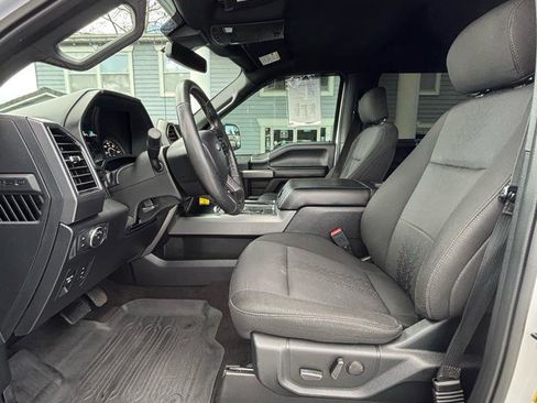 Used 2020 Ford F150 XLT w/ Equipment Group 302A Luxury AWD/4WD image 9