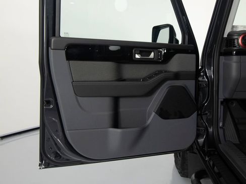 Used 2024 INEOS Grenadier Station Wagon AWD/4WD image 12