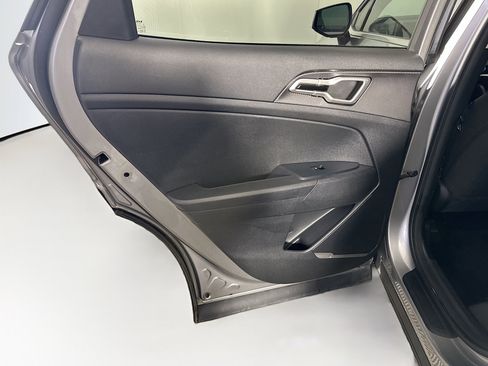 Used 2024 Kia Sportage LX image 25