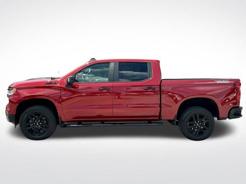 Used 2024 Chevrolet Silverado 1500 LT Trail Boss w/ LT Trail Boss Premium Package AWD/4WD image 8