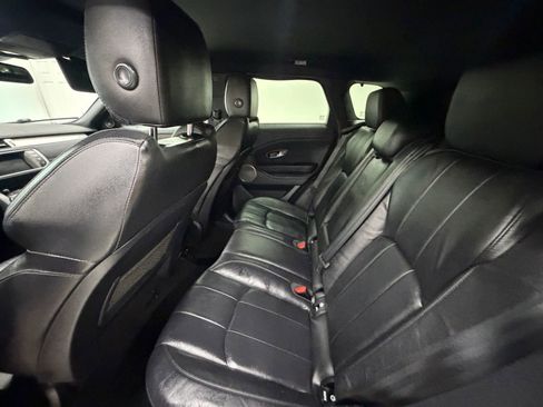 Used 2016 Land Rover Range Rover Evoque SE AWD/4WD image 16