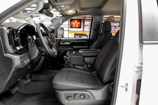 Used 2026 Chevrolet Silverado 2500 LT AWD/4WD image 6