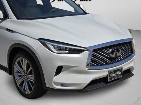 Used 2021 INFINITI QX50 Sensory image 31