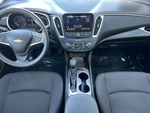 Used 2024 Chevrolet Malibu LS image 14
