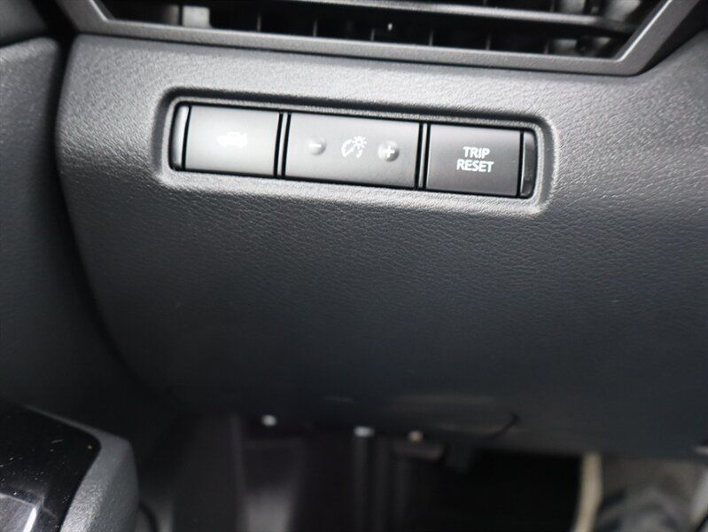 Used 2023 Nissan Altima 2.5 SV FWD image 18
