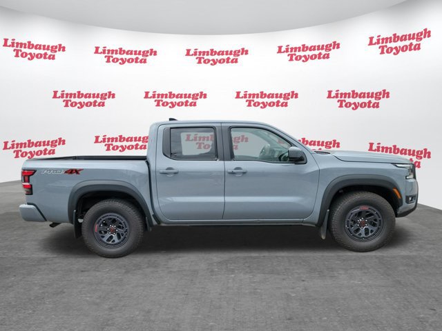 Used 2025 Nissan Frontier PRO-4X w/ Interior Protection Package AWD/4WD image 2