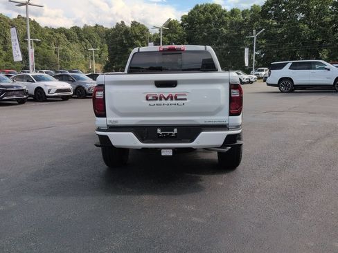 New 2026 GMC Canyon Denali AWD/4WD image 6