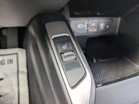 Used 2026 Kia Sorento S w/ S Panoramic Sunroof Package FWD image 16