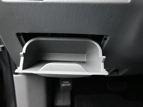 Used 2014 Toyota Tacoma Base w/ SR5 Package image 25