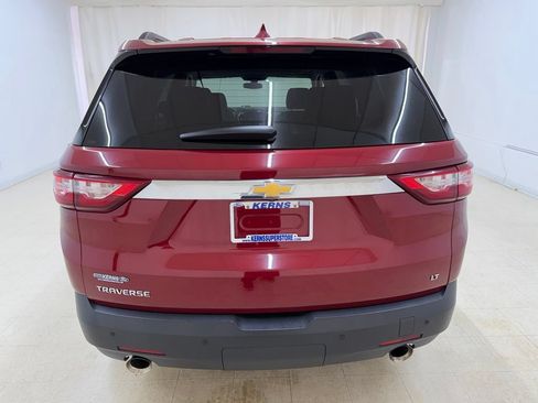Used 2019 Chevrolet Traverse LT FWD image 4