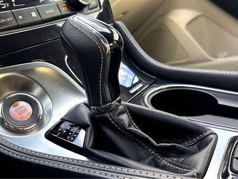 Used 2023 Nissan Maxima SV w/ Floor Mat Group image 18