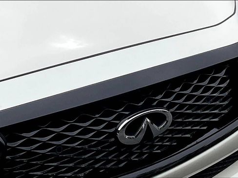Certified 2022 INFINITI Q50 Red Sport 400 w/ Carbon Fiber Package AWD/4WD image 32