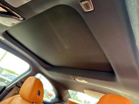 Used 2023 BMW 230i xDrive Coupe w/ Premium Package image 17