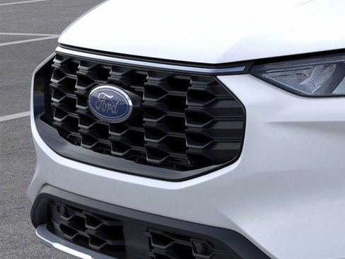 Used 2025 Ford Escape ST-Line w/ Equipment Group 301A FWD image 17