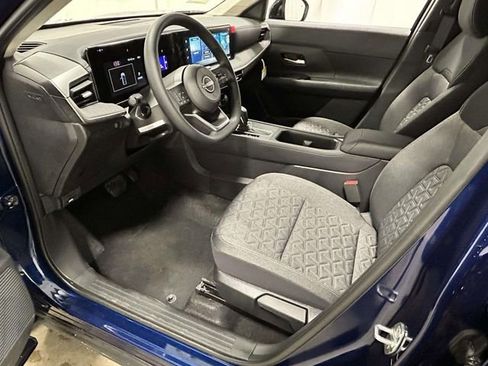 New 2026 Nissan Kicks SV image 11