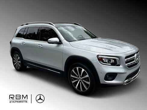 Certified 2022 Mercedes-Benz GLB 250 image 1
