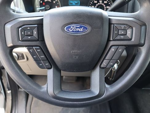Used 2019 Ford F150 XLT RWD image 11