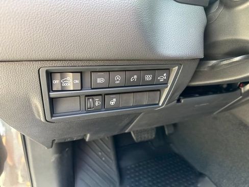 New 2026 Toyota Tundra Limited AWD/4WD image 23