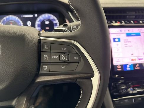 New 2025 Jeep Grand Cherokee L Limited w/ MOPAR Finishing Package image 30