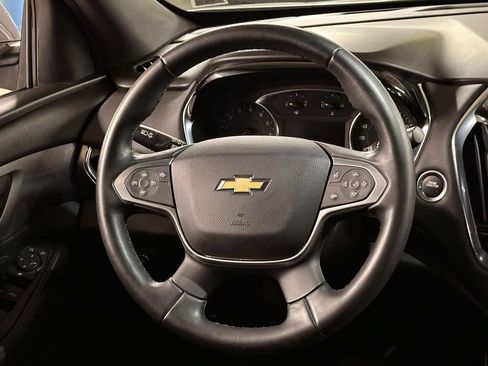 Used 2023 Chevrolet Traverse LT AWD/4WD image 19
