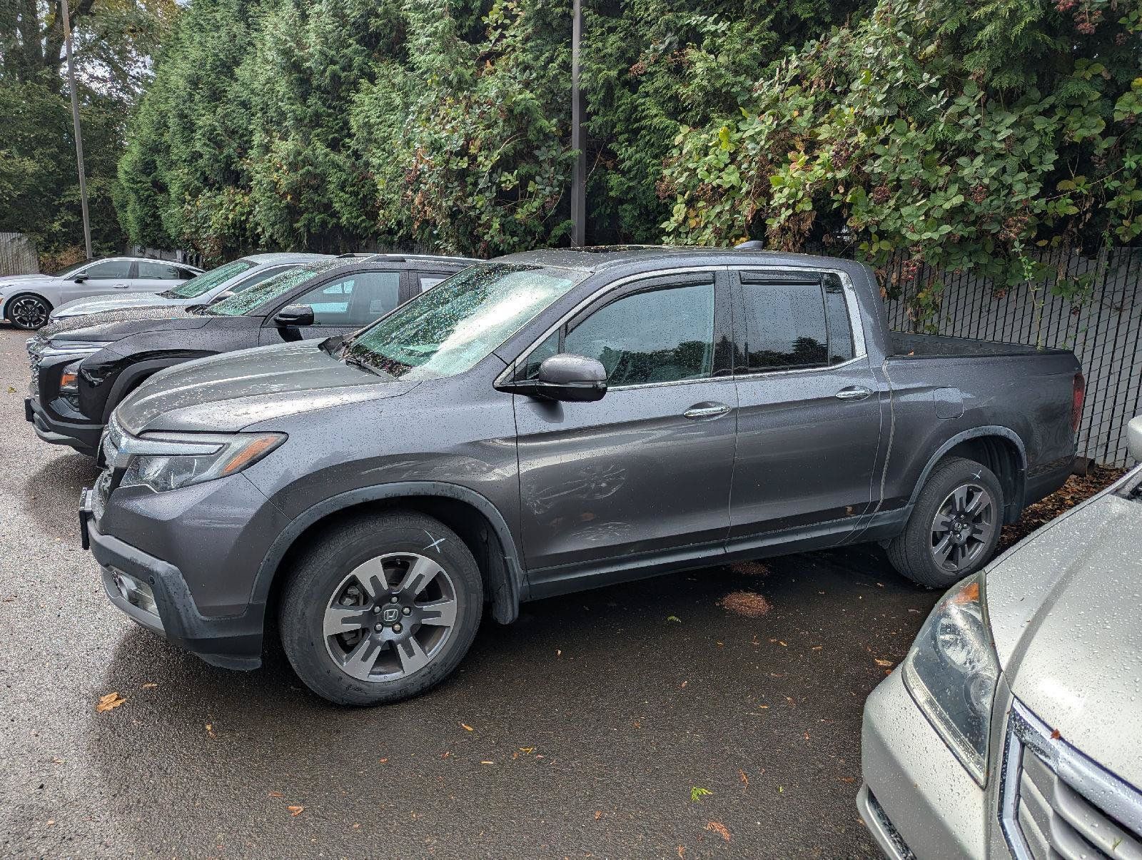 Used 2017 Honda Ridgeline RTL-E image 2