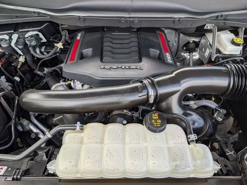 Used 2025 Ford F150 Raptor AWD/4WD image 30