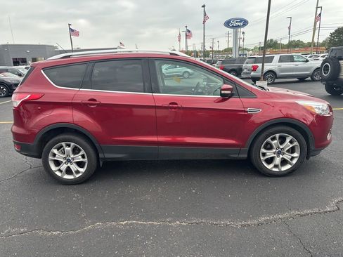 Used 2016 Ford Escape Titanium w/ Equipment Group 301A FWD image 4