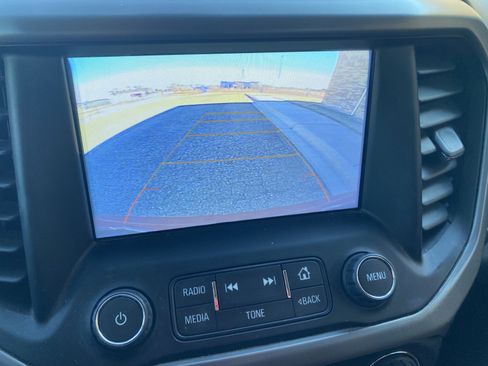 Used 2019 GMC Acadia SLT image 27