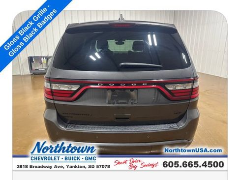 Used 2017 Dodge Durango GT w/ Blacktop Package AWD/4WD image 4