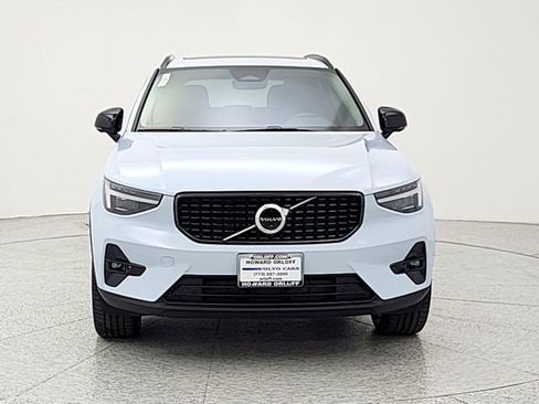 New 2026 Volvo XC40 B5 Plus w/ Climate Package AWD/4WD image 2