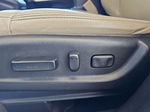 Used 2015 Honda CR-V Touring image 30