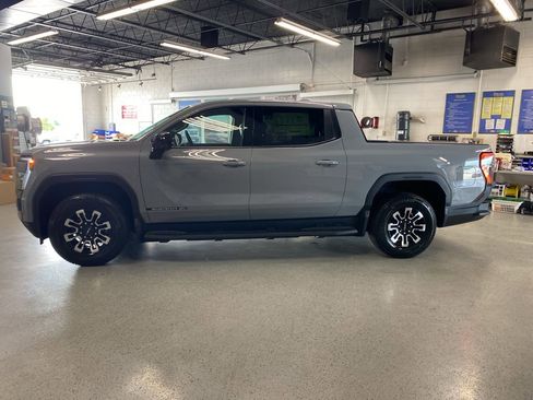 New 2026 GMC Sierra EV Elevation image 4