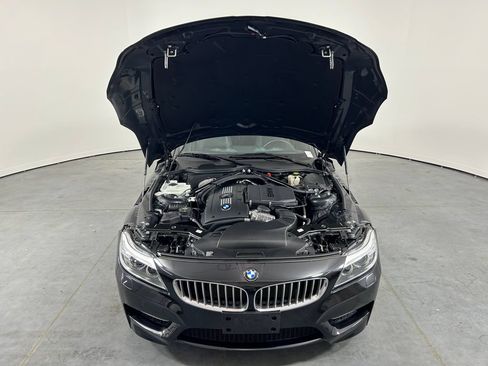Used 2016 BMW Z4 sDrive35is RWD image 30