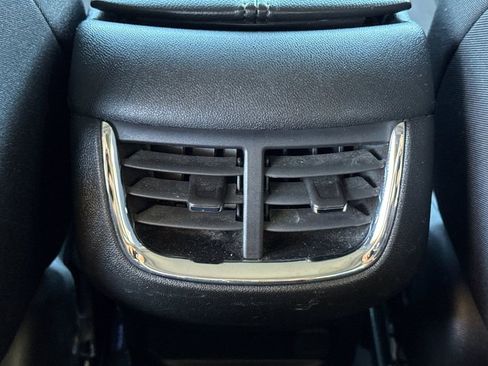 Used 2024 Chevrolet Malibu LT image 20