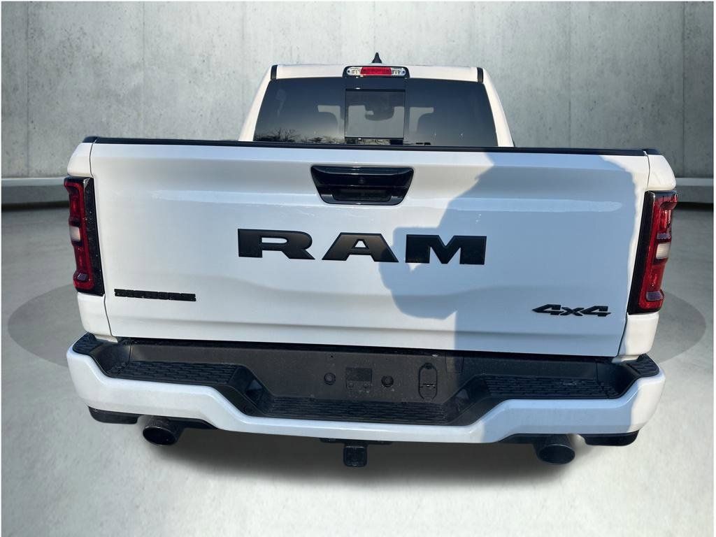 New 2026 RAM 1500 Big Horn AWD/4WD image 5