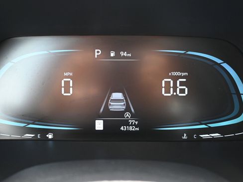 Used 2024 Hyundai Palisade SEL FWD image 11