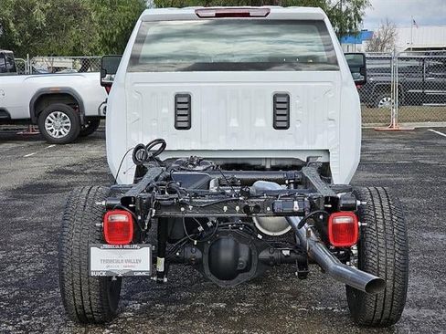New 2024 GMC Sierra 3500 Pro w/ Fleet Convenience Package RWD image 19