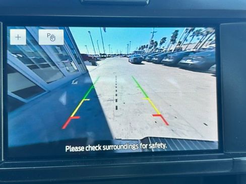 Used 2025 Ford F250 XLT image 8