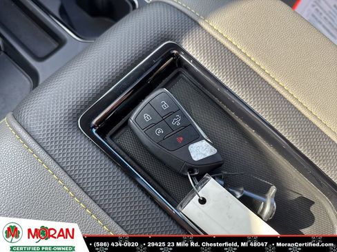 Used 2022 Chevrolet Silverado 1500 ZR2 w/ Technology Package image 42