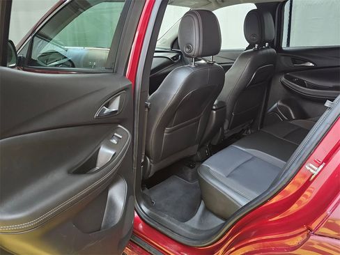 Used 2023 Buick Encore GX Select w/ Sport Touring Package image 15